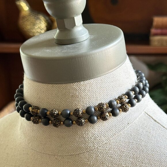 Vintage Boho Choker, Double Strand Black Beads, Brass Filigree, 1960s Tribal - Picture 5 of 8